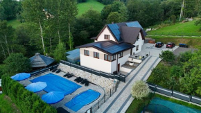 WILLA NA WYŁĄCZNOŚĆ 12 os BIESZCZADY z Salą Imprezową, Jacuzzi, Sauną, Balią Zewnętrzną oraz 2 baseny z podgrzewaną wodą - Rezydencja Matiaszówka